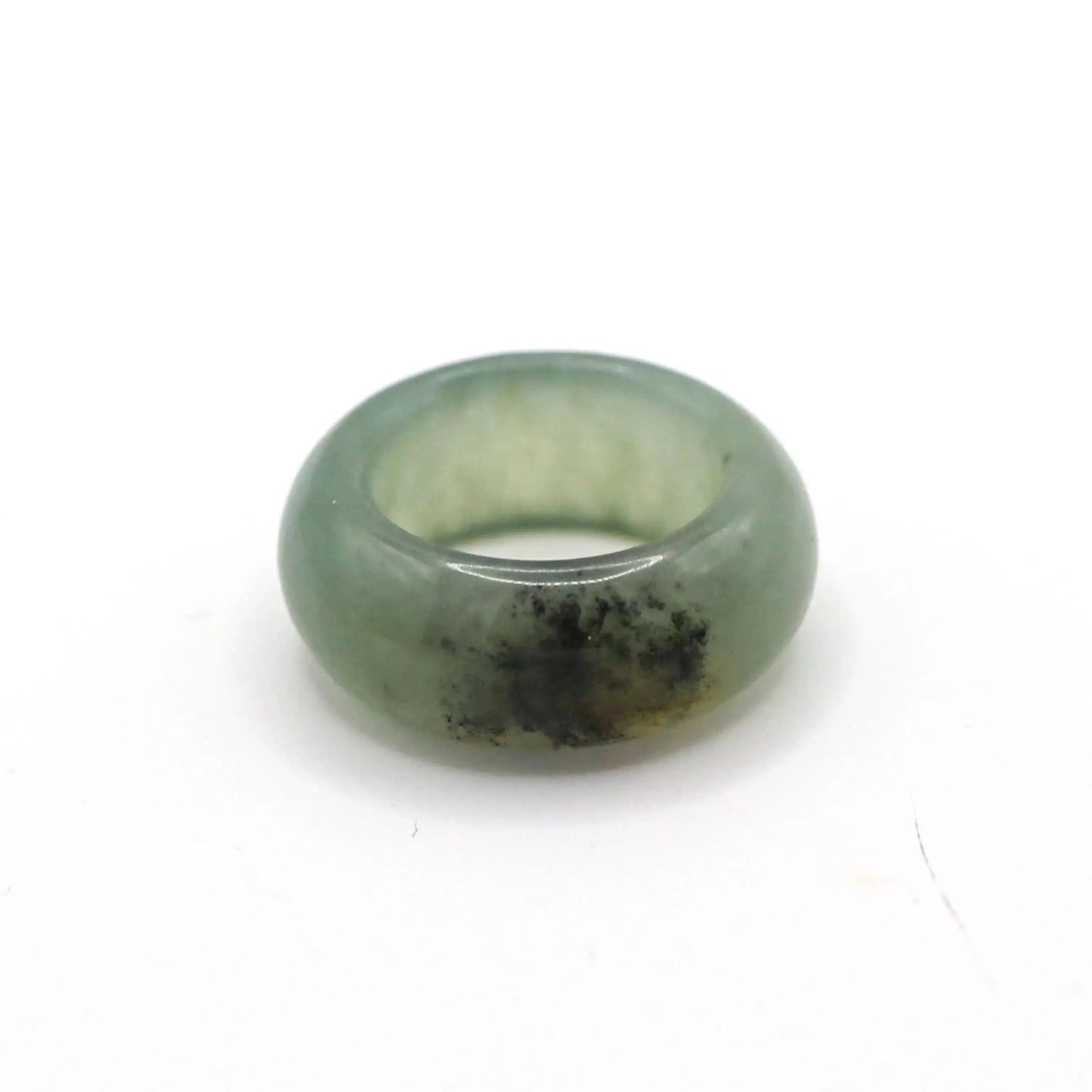 Green Minimalist Jade Ring – Glossed Serpentine Band in Earth Moss Miruzi