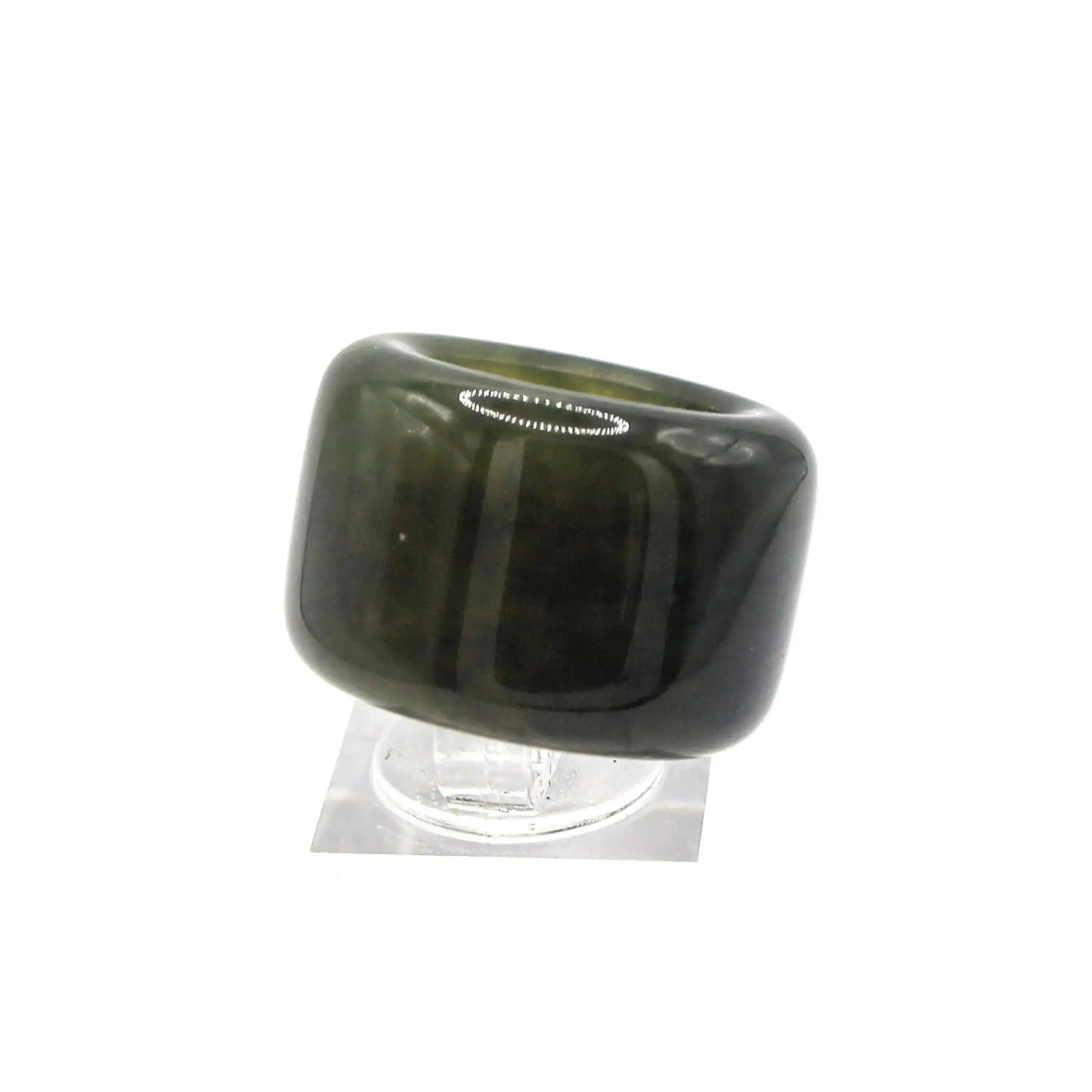 Green Minimalist Jade Ring – Glossed Serpentine Band in Earth Moss Miruzi