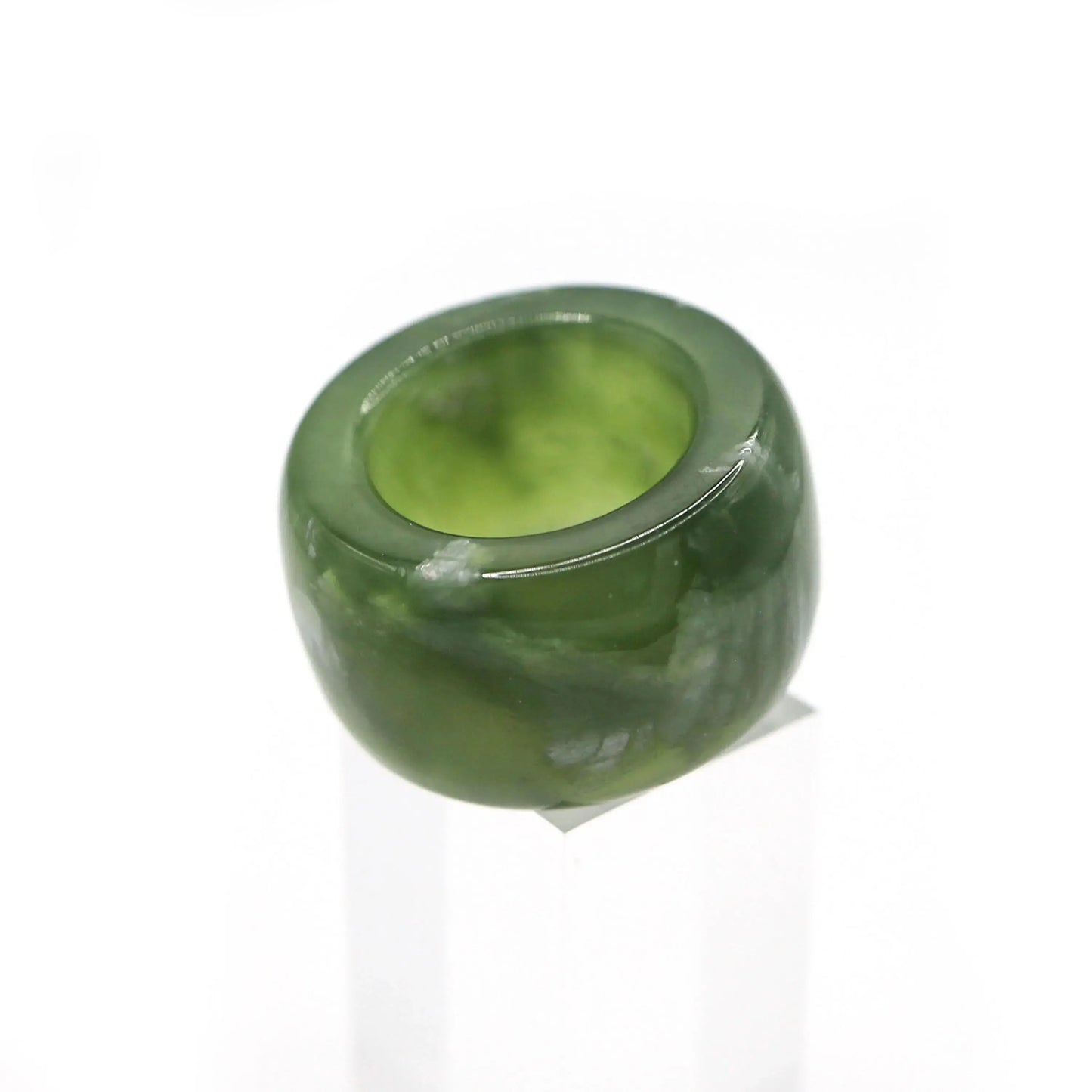 Green Minimalist Jade Ring – Glossed Serpentine Band in Earth Moss Miruzi