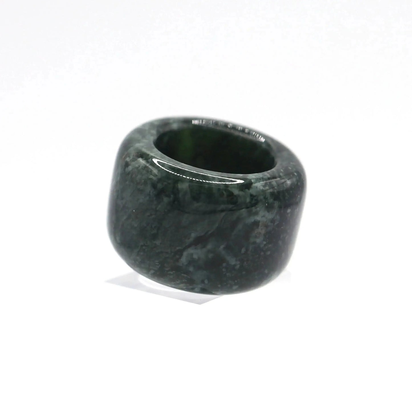 Green Minimalist Jade Ring – Glossed Serpentine Band in Earth Moss Miruzi