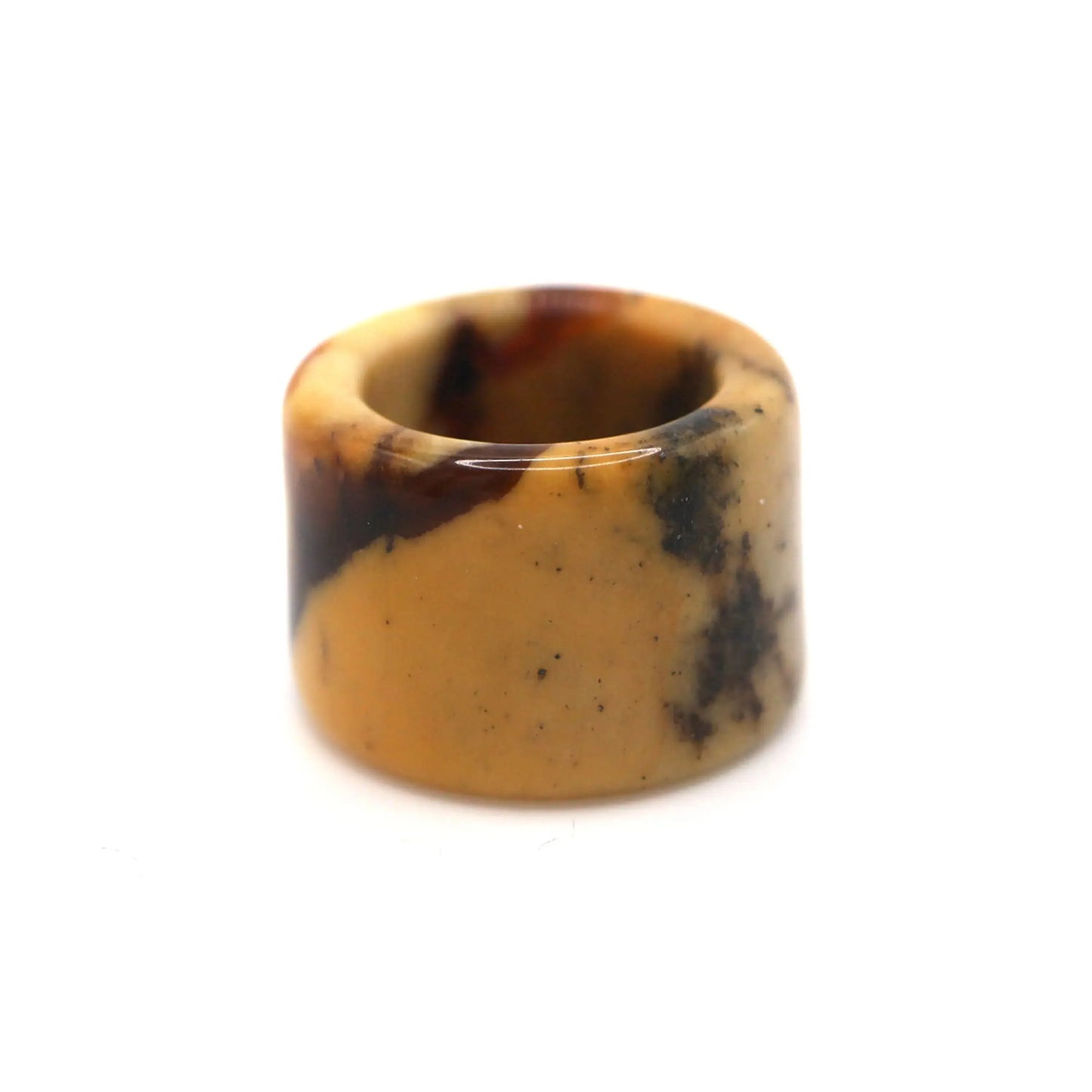 Red Vein Minimalist Jade Ring – Natural Jade Band with Icy Crimson Inclusions Miruzi