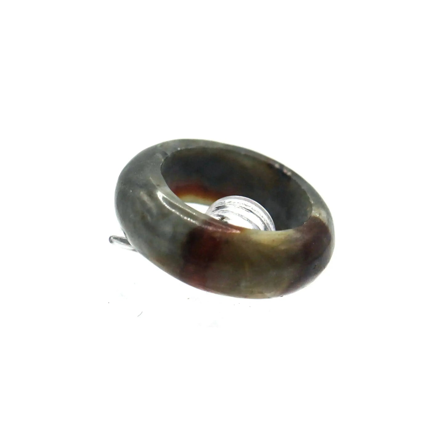 Red Vein Minimalist Jade Ring – Natural Jade Band with Icy Crimson Inclusions Miruzi