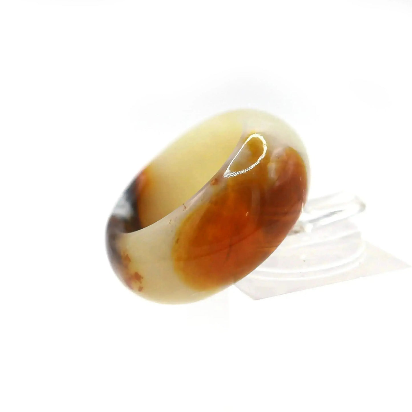 Red Vein Minimalist Jade Ring – Natural Jade Band with Icy Crimson Inclusions Miruzi