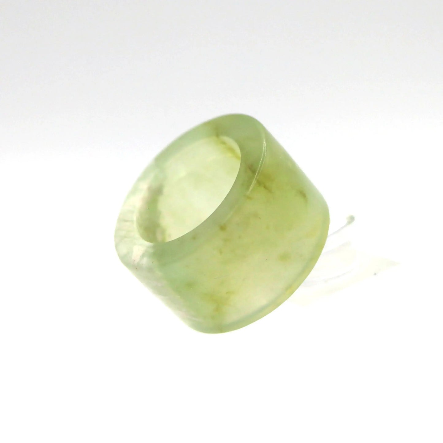 Minimalist Yellow Jade Ring – Polished Serpentine Band in Translucent Sunlight Tone Miruzi