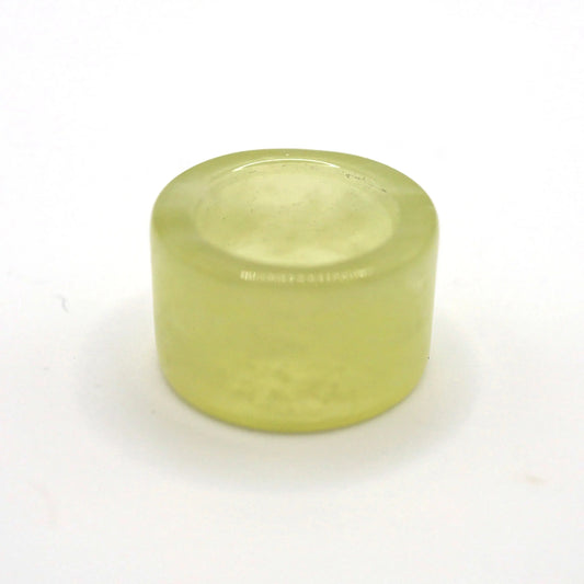 Minimalist Yellow Jade Ring – Polished Serpentine Band in Translucent Sunlight Tone Miruzi
