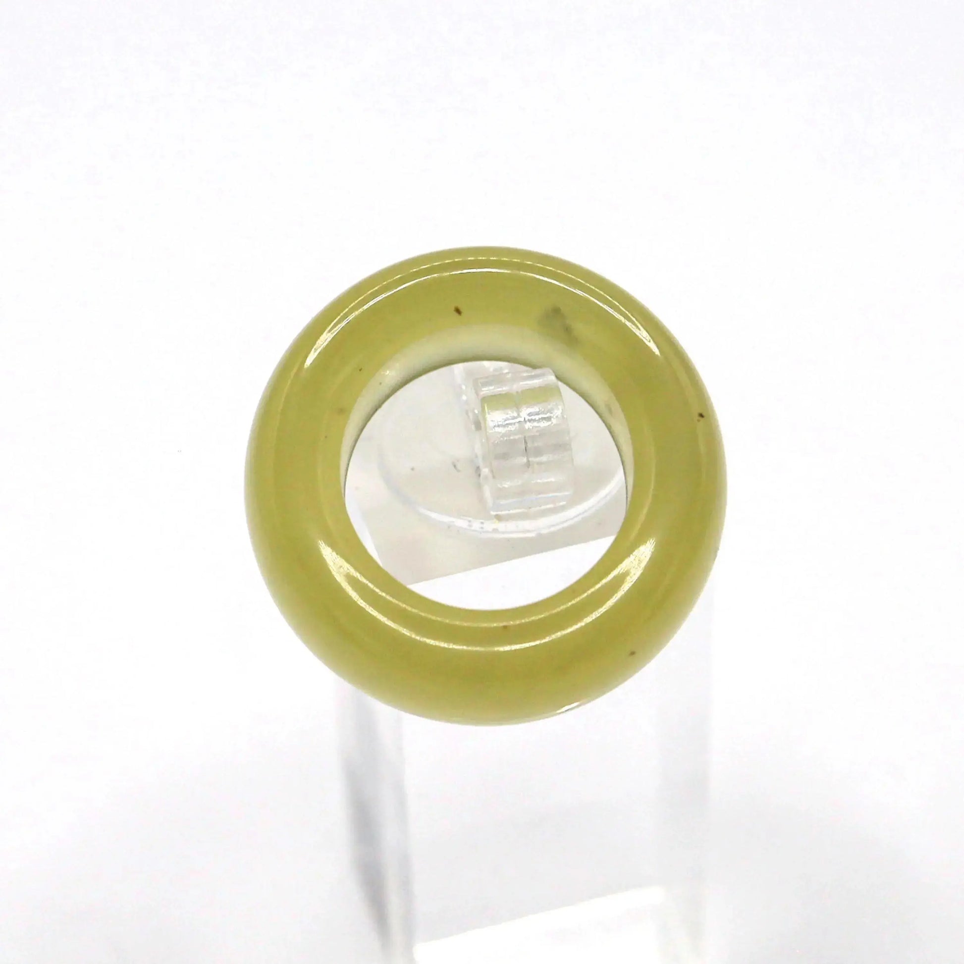 Minimalist Yellow Jade Ring – Polished Serpentine Band in Translucent Sunlight Tone Miruzi