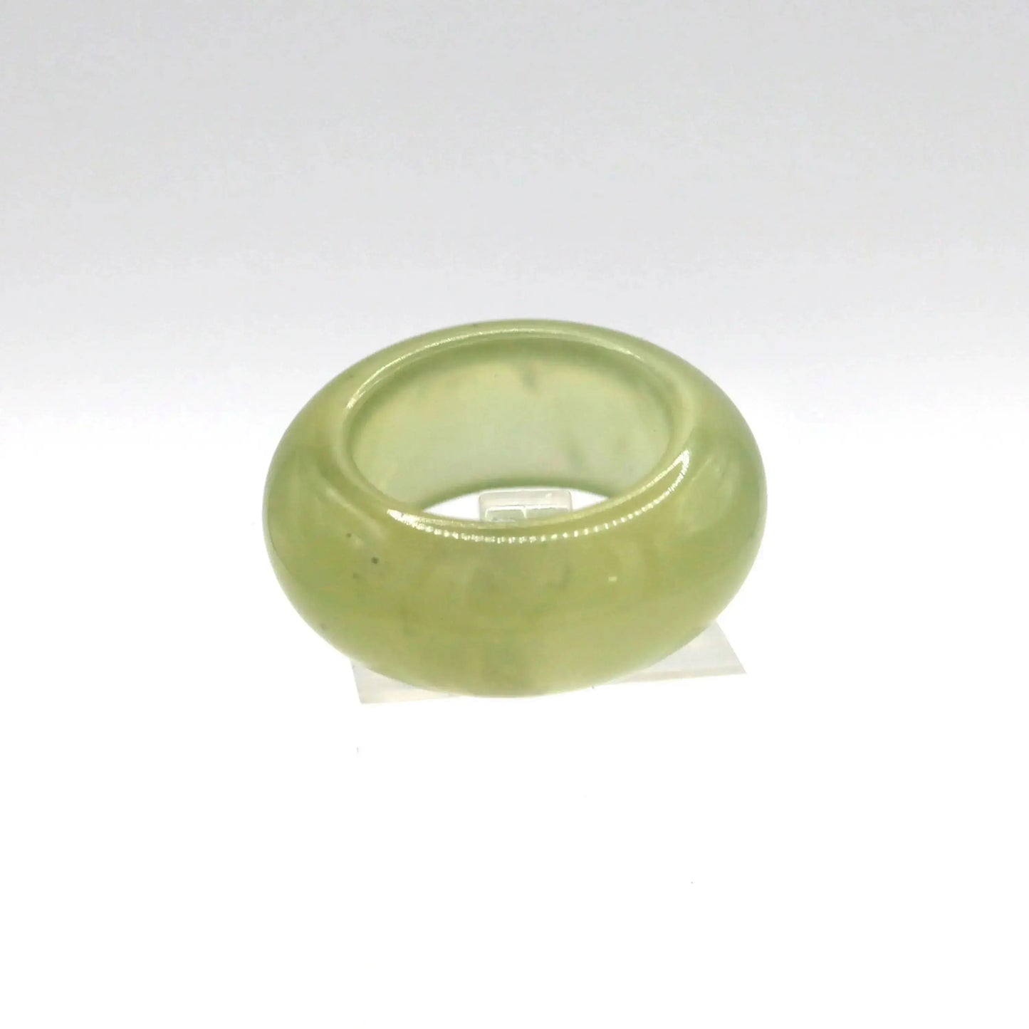 Minimalist Yellow Jade Ring – Polished Serpentine Band in Translucent Sunlight Tone Miruzi