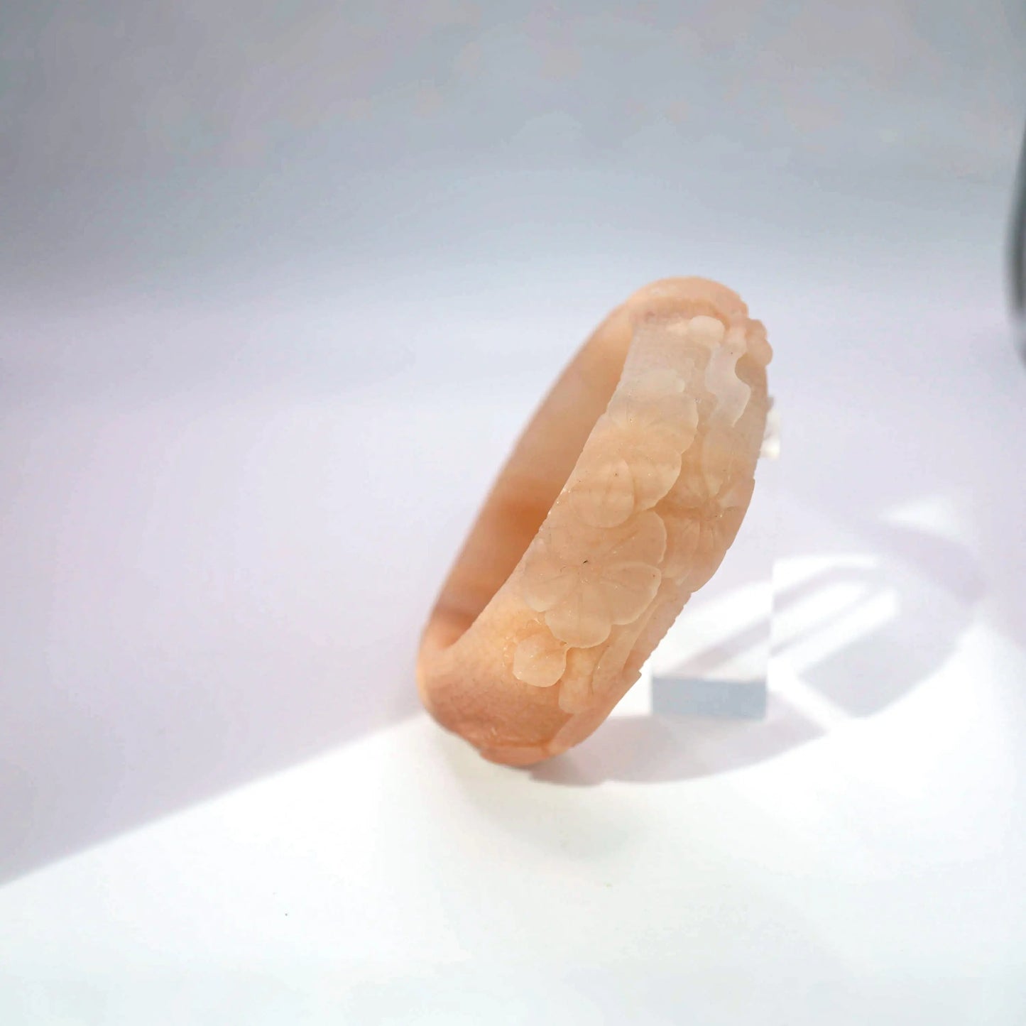 Lotus Leaf Jewelry – Hand-Carved Mongolian Jade Bangle in Peach Blush Miruzi