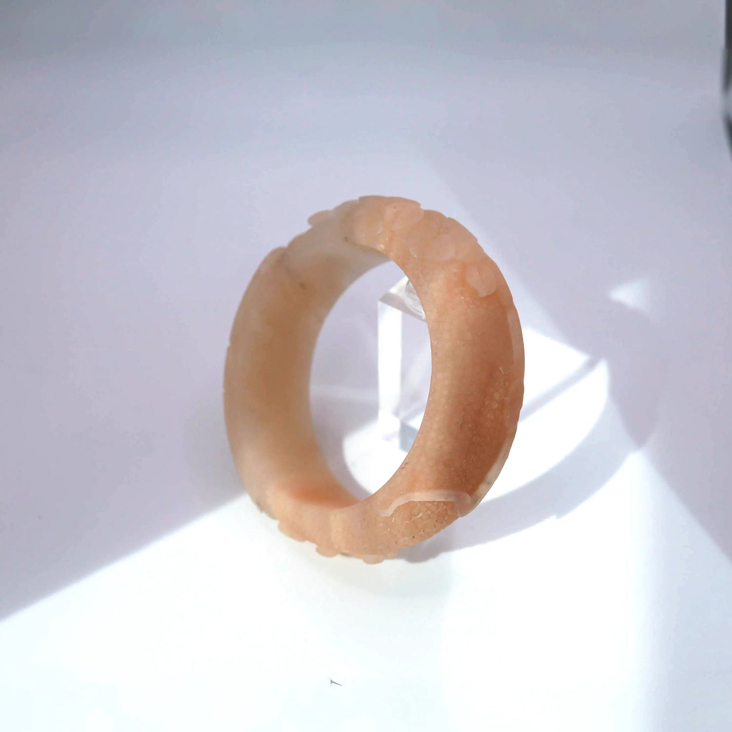 Lotus Leaf Jewelry – Hand-Carved Mongolian Jade Bangle in Peach Blush Miruzi