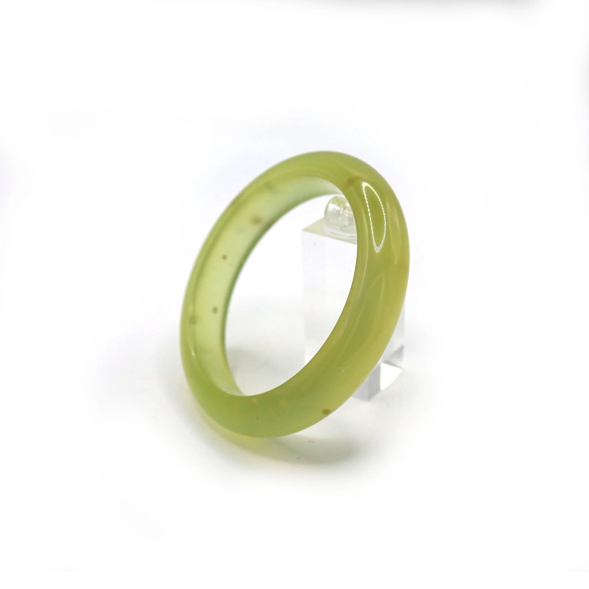 Yellow Green Jade Bangle – Translucent Bracelet with Osmanthus and Snowflake Veining Miruzi