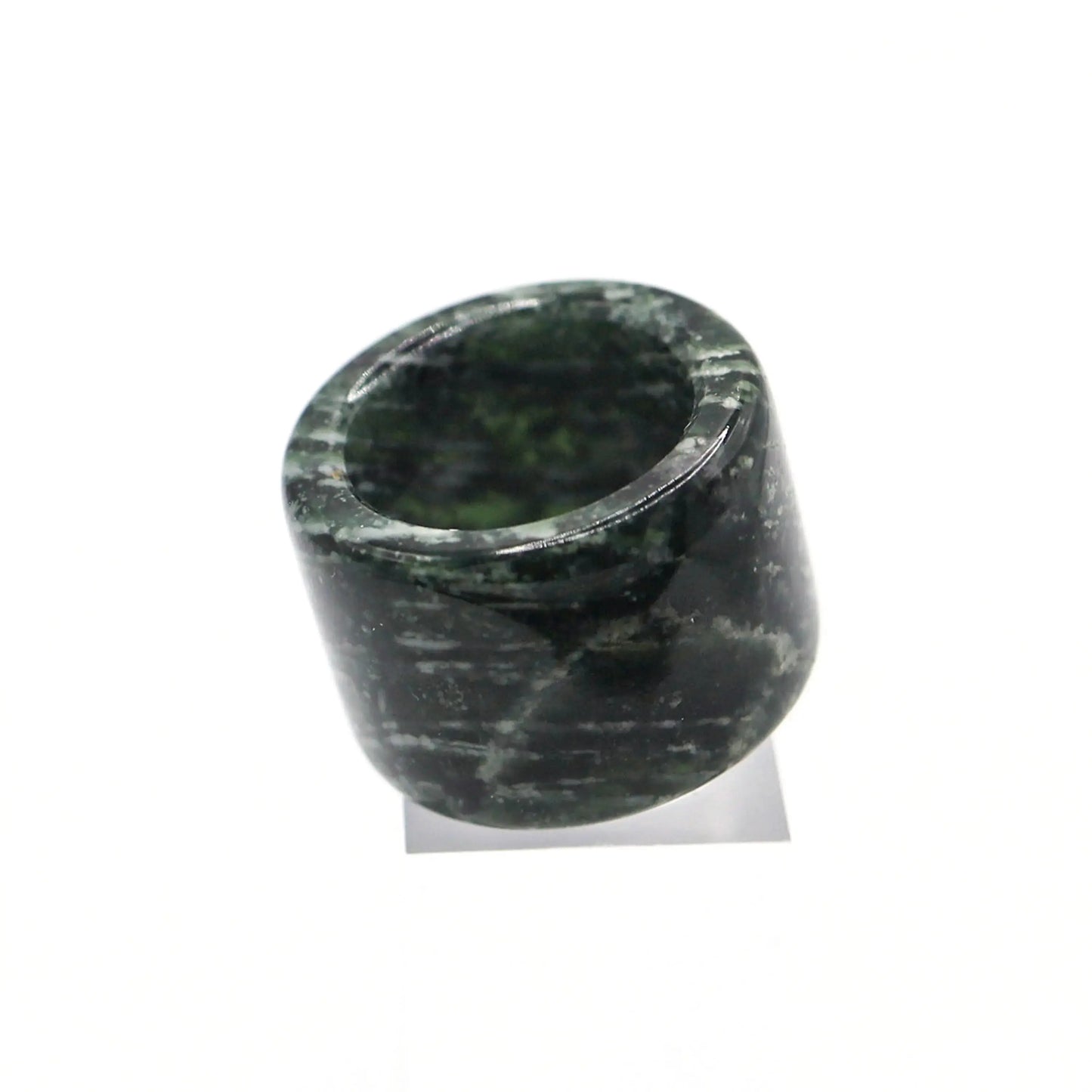 Green Minimalist Jade Ring – Glossed Serpentine Band in Earth Moss Miruzi