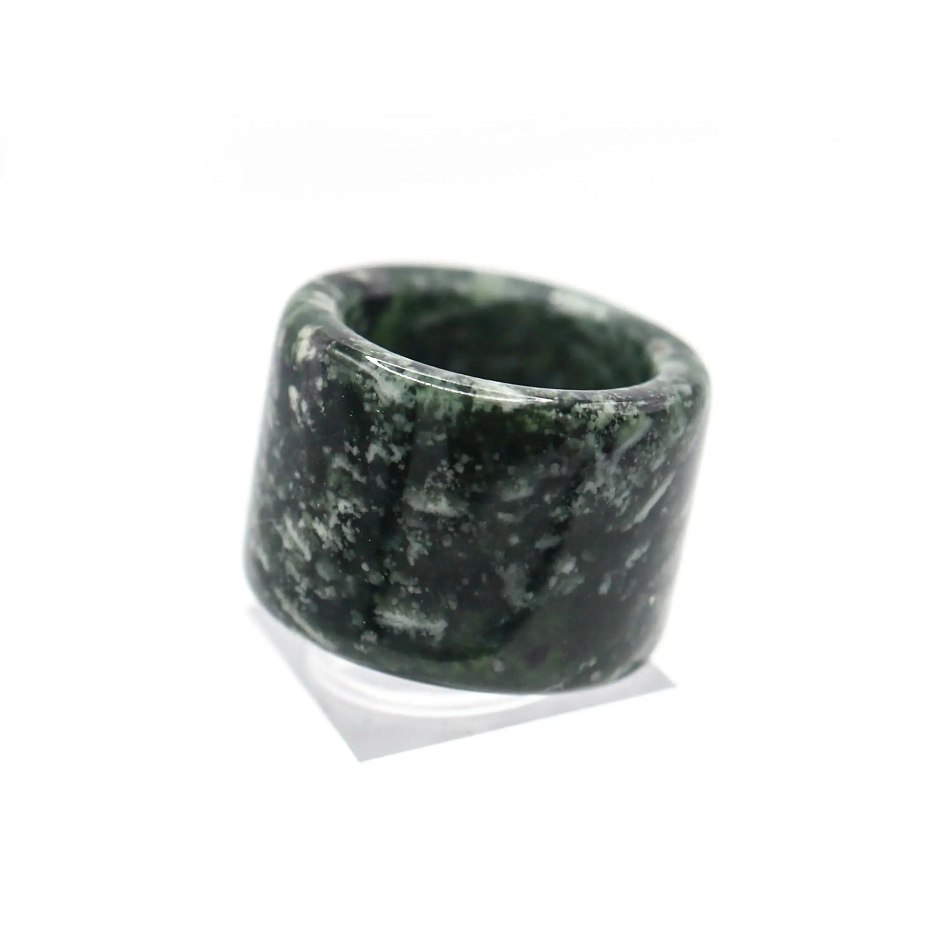Green Minimalist Jade Ring – Glossed Serpentine Band in Earth Moss Miruzi