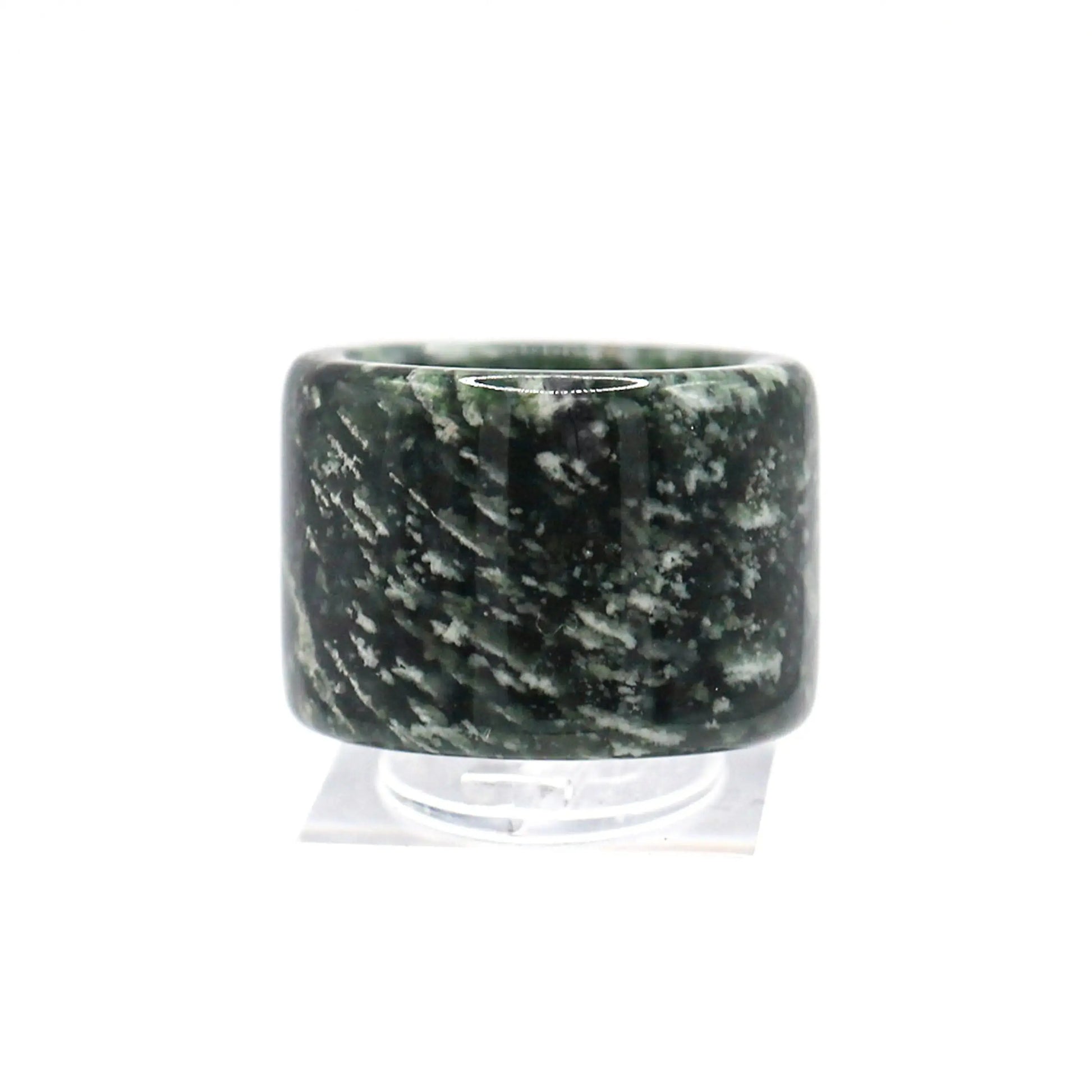 Green Minimalist Jade Ring – Glossed Serpentine Band in Earth Moss Miruzi