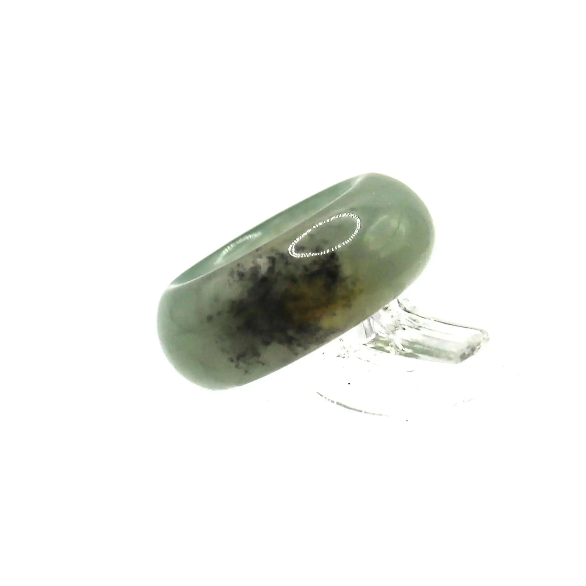 Green Minimalist Jade Ring – Glossed Serpentine Band in Earth Moss Miruzi