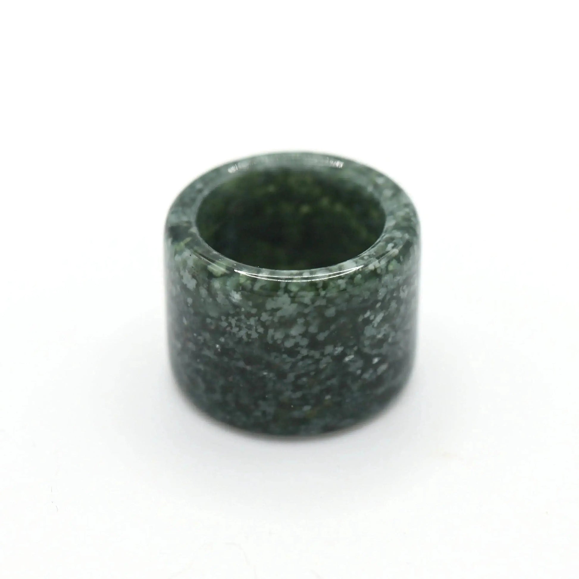 Green Minimalist Jade Ring – Glossed Serpentine Band in Earth Moss Miruzi