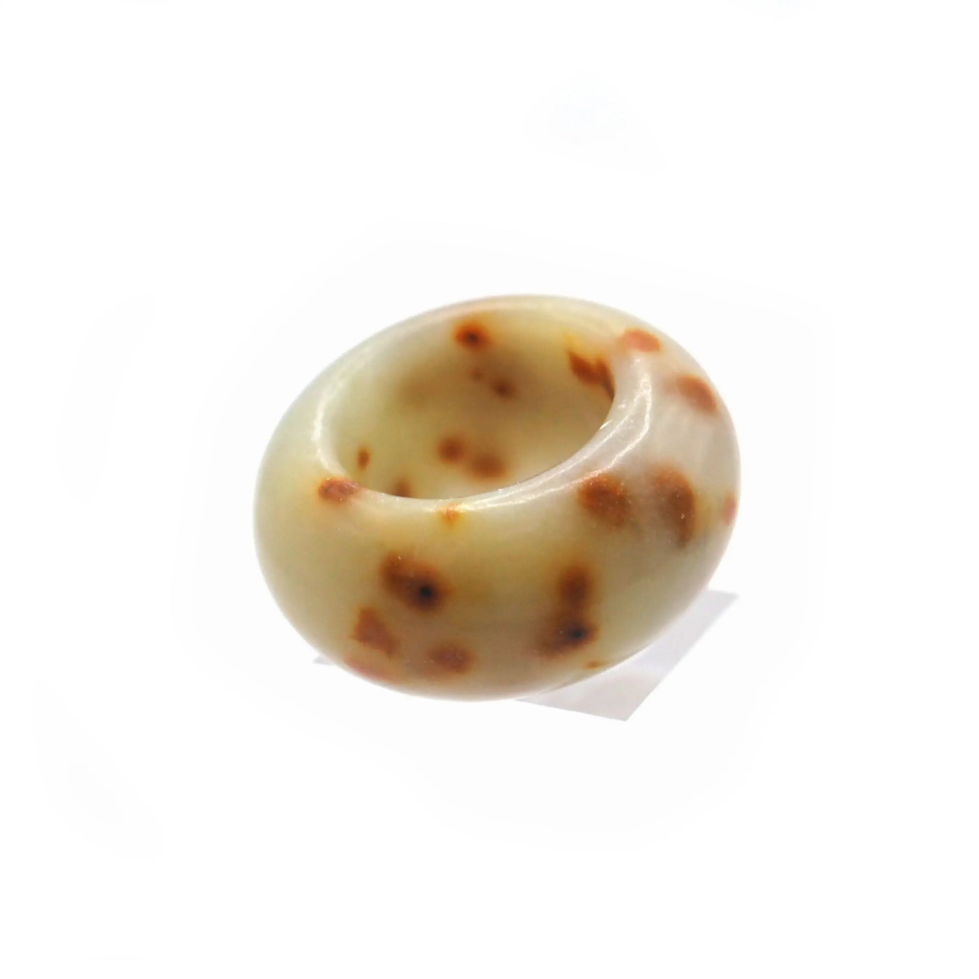 Rounded Solid Jade Ring – Ember Dot in Beige Serpentine Miruzi
