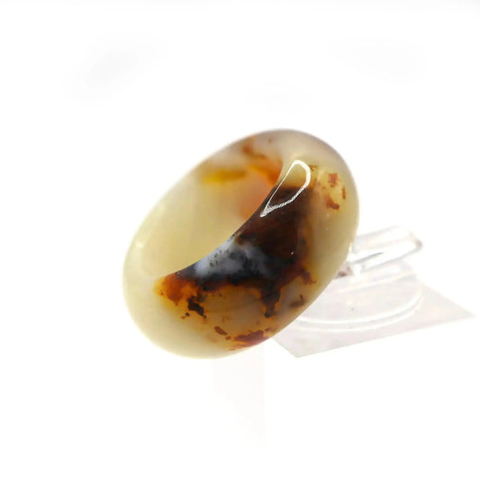 Red Vein Minimalist Jade Ring – Natural Jade Band with Icy Crimson Inclusions Miruzi