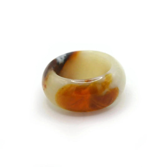 Red Vein Minimalist Jade Ring – Natural Jade Band with Icy Crimson Inclusions Miruzi