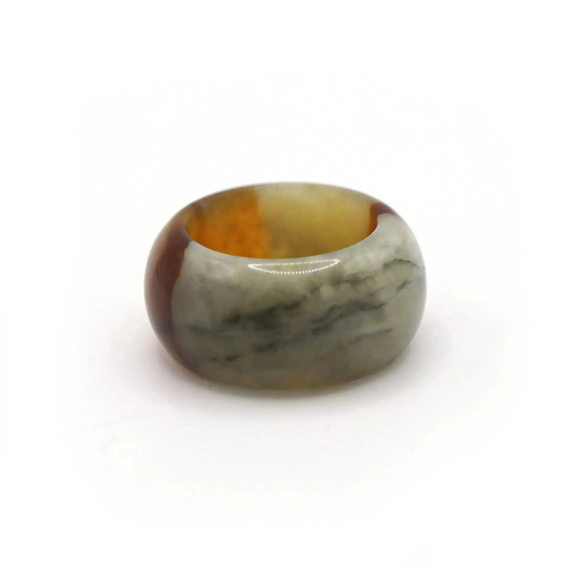 Red Vein Minimalist Jade Ring – Natural Jade Band with Icy Crimson Inclusions Miruzi
