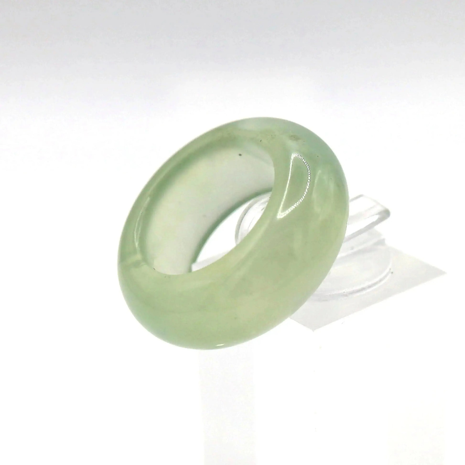 Minimalist Yellow Jade Ring – Polished Serpentine Band in Translucent Sunlight Tone Miruzi