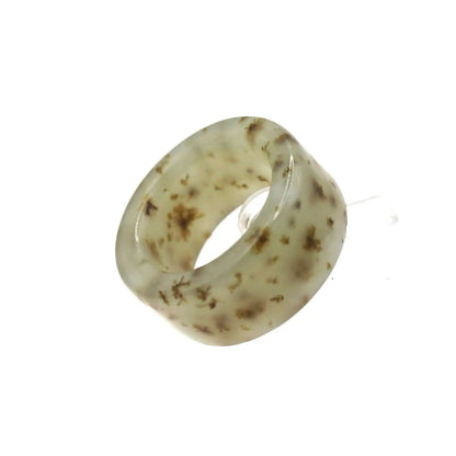Floral Minimalist Jade Ring – Translucent Serpentine with Natural Grass-Like Pattern Miruzi