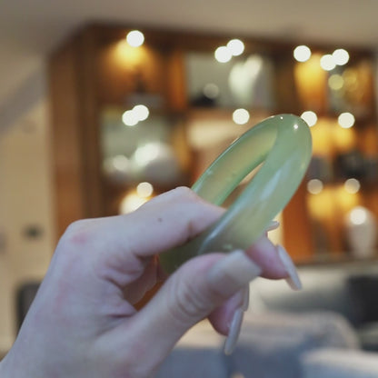 Yellow Green Jade Bangle – Translucent Bracelet with Osmanthus and Snowflake Veining