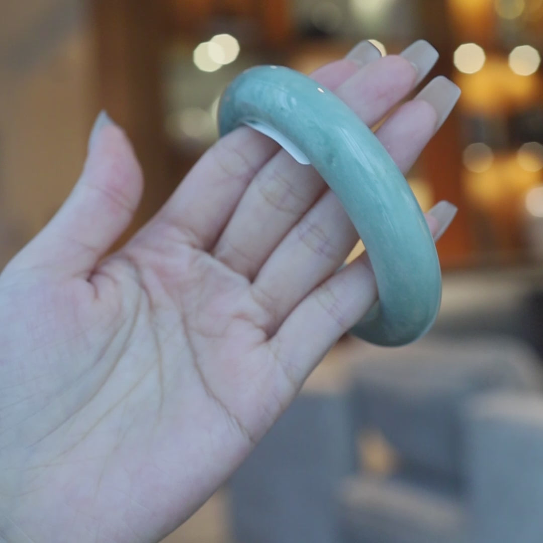 Blue Jade Bangle – Pale Morning Blue with Hints of Cloud and Light