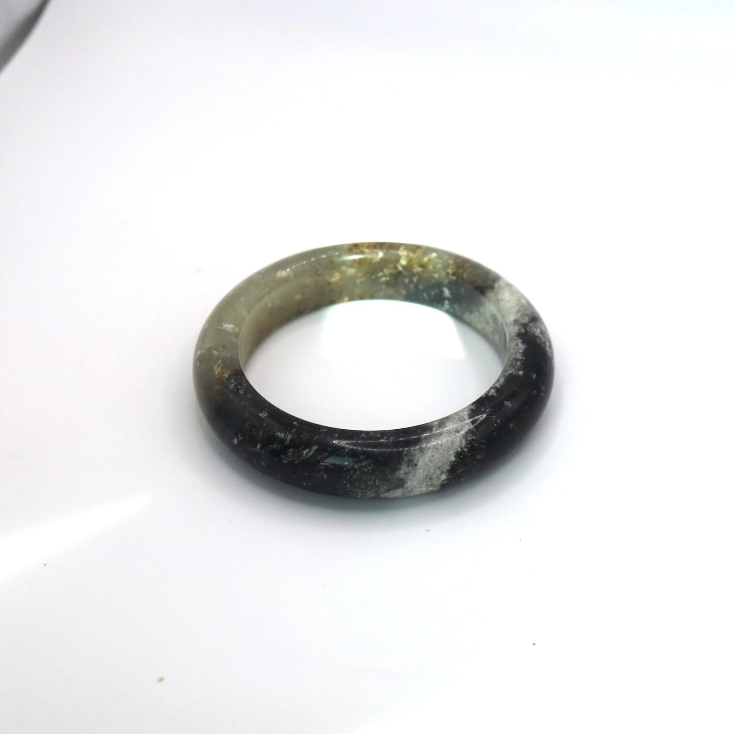 Ink Jade Stone Bangle – Snow Cotton Pattern in Black, White & Ice-Translucent Mongolian Jade Miruzi